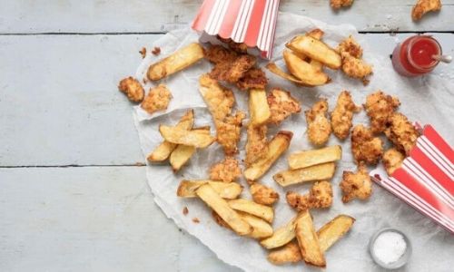 7 Quick & Easy Recipes That The Whole Family Will Enjoy Popcorn Chicken